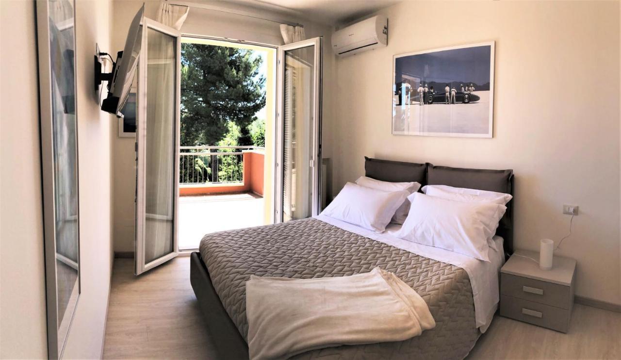 Residenza Verdemare Misano Adriatico Extérieur photo