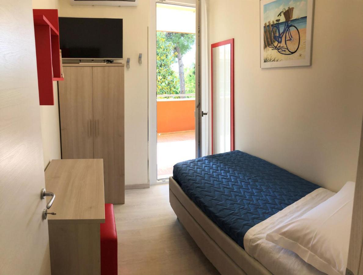 Residenza Verdemare Misano Adriatico Extérieur photo