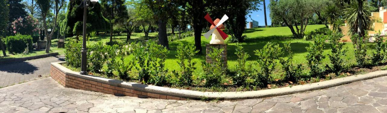 Residenza Verdemare Misano Adriatico Extérieur photo